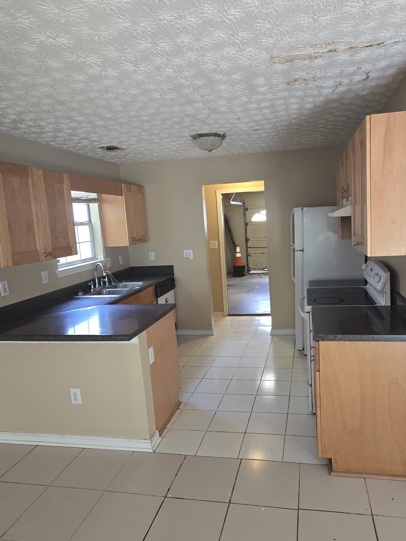 Finished apartment kitchen upgrade